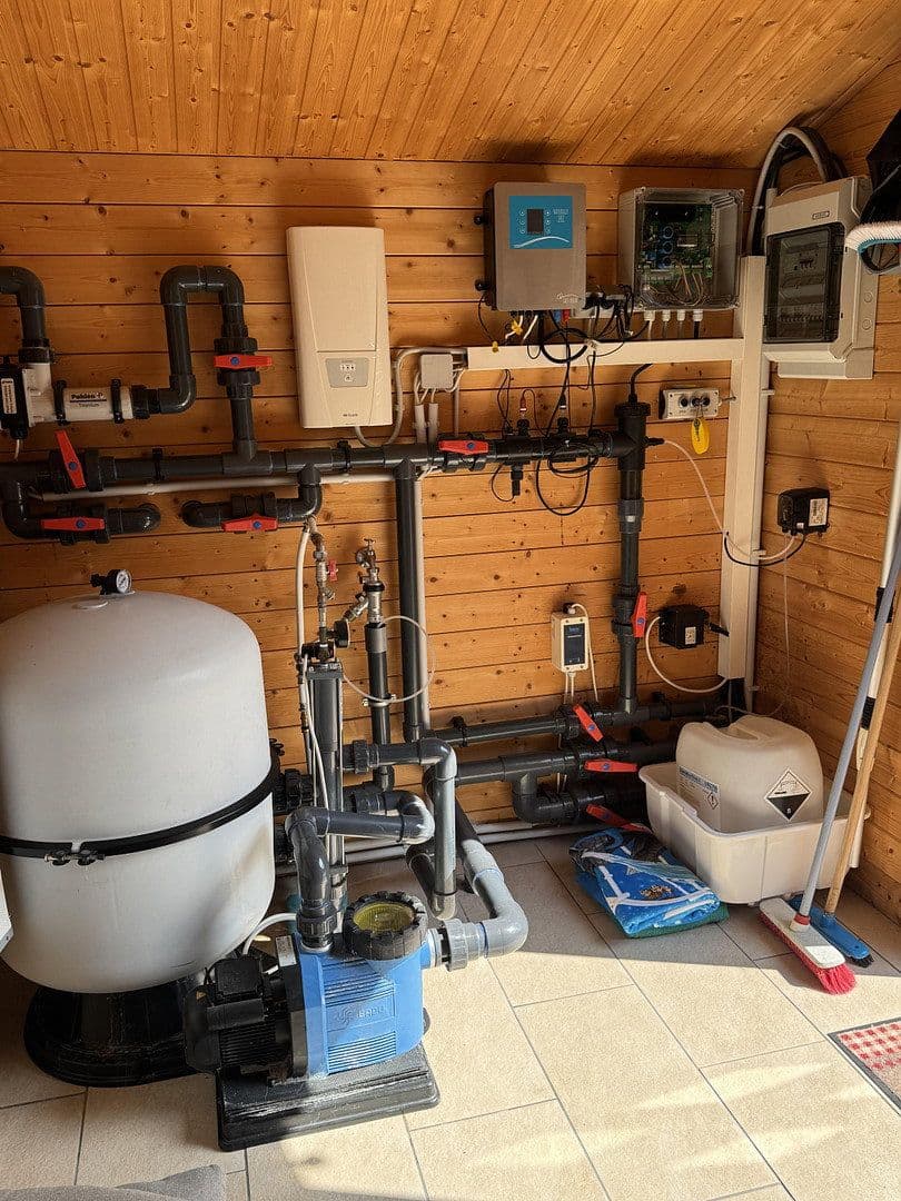 Prodej domu 194 m², pozemek 825 m², Kaarst, Severní Porýní-Vestfálsko Prodej domu 194 m², pozemek 825 m², Kaarst, Severní Porýní-Vestfálsko