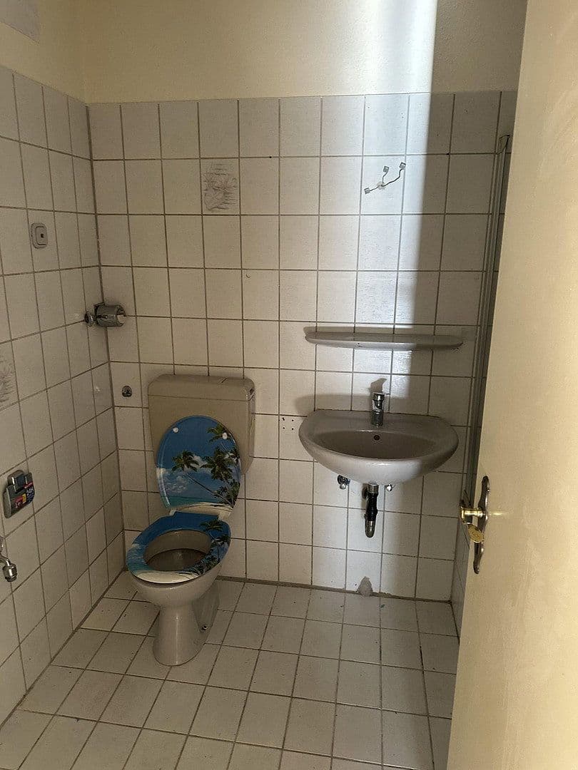 Prodej bytu 3+1 80 m², Hans-Jürgen-Behnke-Weg 1, Putzbrunn, Bavorsko Prodej bytu 3+1 80 m², Hans-Jürgen-Behnke-Weg 1, Putzbrunn, Bavorsko