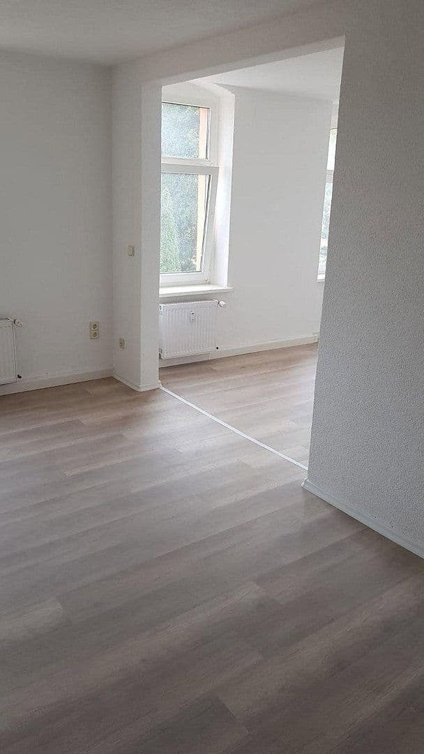Pronájem bytu 5+1 115 m², Lichtentanner Str 14, Cvikov, Sasko Pronájem bytu 5+1 115 m², Lichtentanner Str 14, Cvikov, Sasko