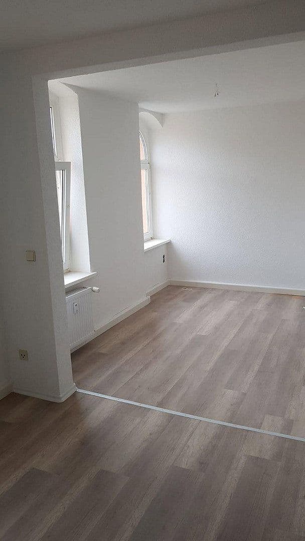 Pronájem bytu 5+1 115 m², Lichtentanner Str 14, Cvikov, Sasko Pronájem bytu 5+1 115 m², Lichtentanner Str 14, Cvikov, Sasko