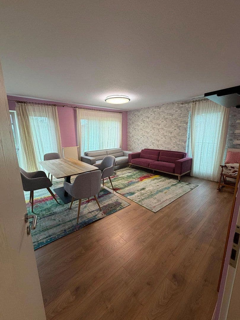 Pronájem bytu 4+1 108 m², Am Schlagsbach 11, Dreieich, Hessen Pronájem bytu 4+1 108 m², Am Schlagsbach 11, Dreieich, Hessen