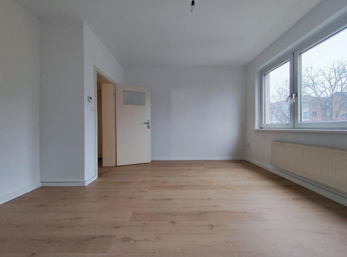 Pronájem bytu 2+kk 58 m², Krefeld, Severní Porýní-Vestfálsko Pronájem bytu 2+kk 58 m², Krefeld, Severní Porýní-Vestfálsko