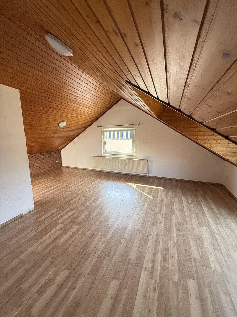 Pronájem bytu 3+1 80 m², Sudetenstr 8, Mutterstadt, Porýní-Falc Pronájem bytu 3+1 80 m², Sudetenstr 8, Mutterstadt, Porýní-Falc
