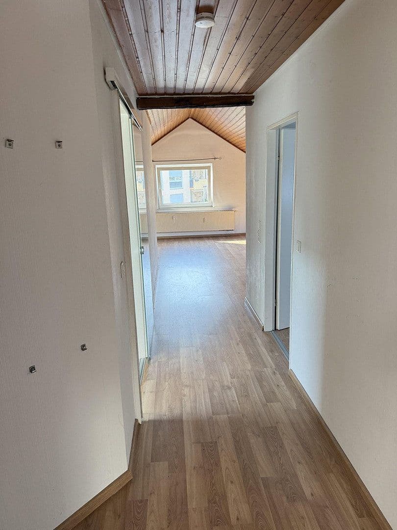Pronájem bytu 3+1 80 m², Sudetenstr 8, Mutterstadt, Porýní-Falc Pronájem bytu 3+1 80 m², Sudetenstr 8, Mutterstadt, Porýní-Falc