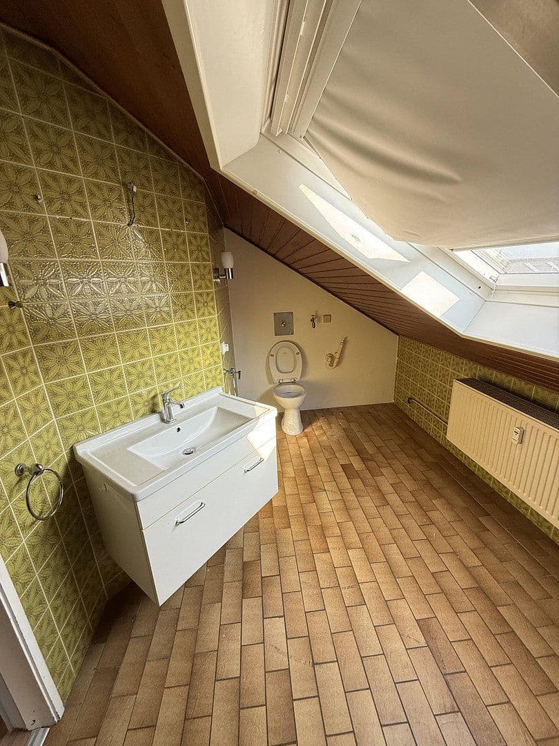 Pronájem bytu 3+1 80 m², Sudetenstr 8, Mutterstadt, Porýní-Falc Pronájem bytu 3+1 80 m², Sudetenstr 8, Mutterstadt, Porýní-Falc