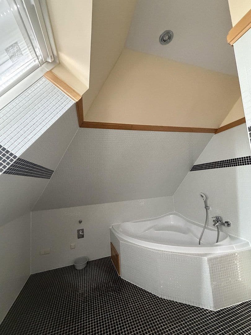 Pronájem bytu 2+1 144 m², Grüner Weg 2, Luckau, Braniborsko Pronájem bytu 2+1 144 m², Grüner Weg 2, Luckau, Braniborsko