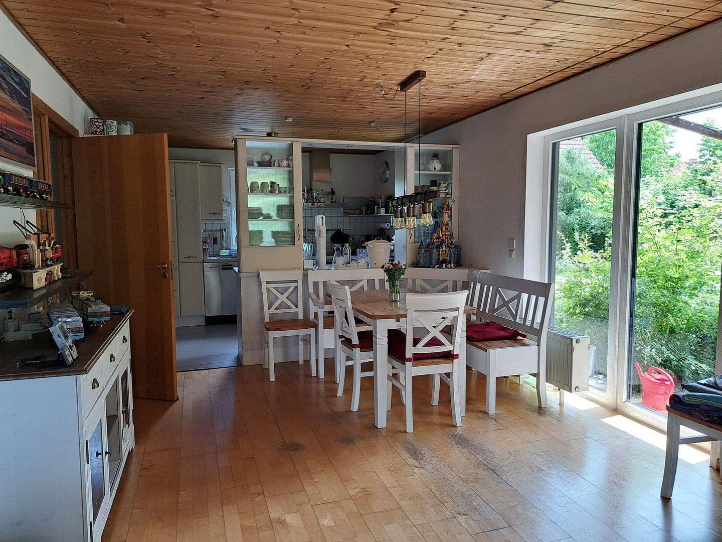 Prodej domu 135 m², pozemek 730 m², Lindenstraße 30, Gülzow, Šlesvicko-Holštýnsko Prodej domu 135 m², pozemek 730 m², Lindenstraße 30, Gülzow, Šlesvicko-Holštýnsko