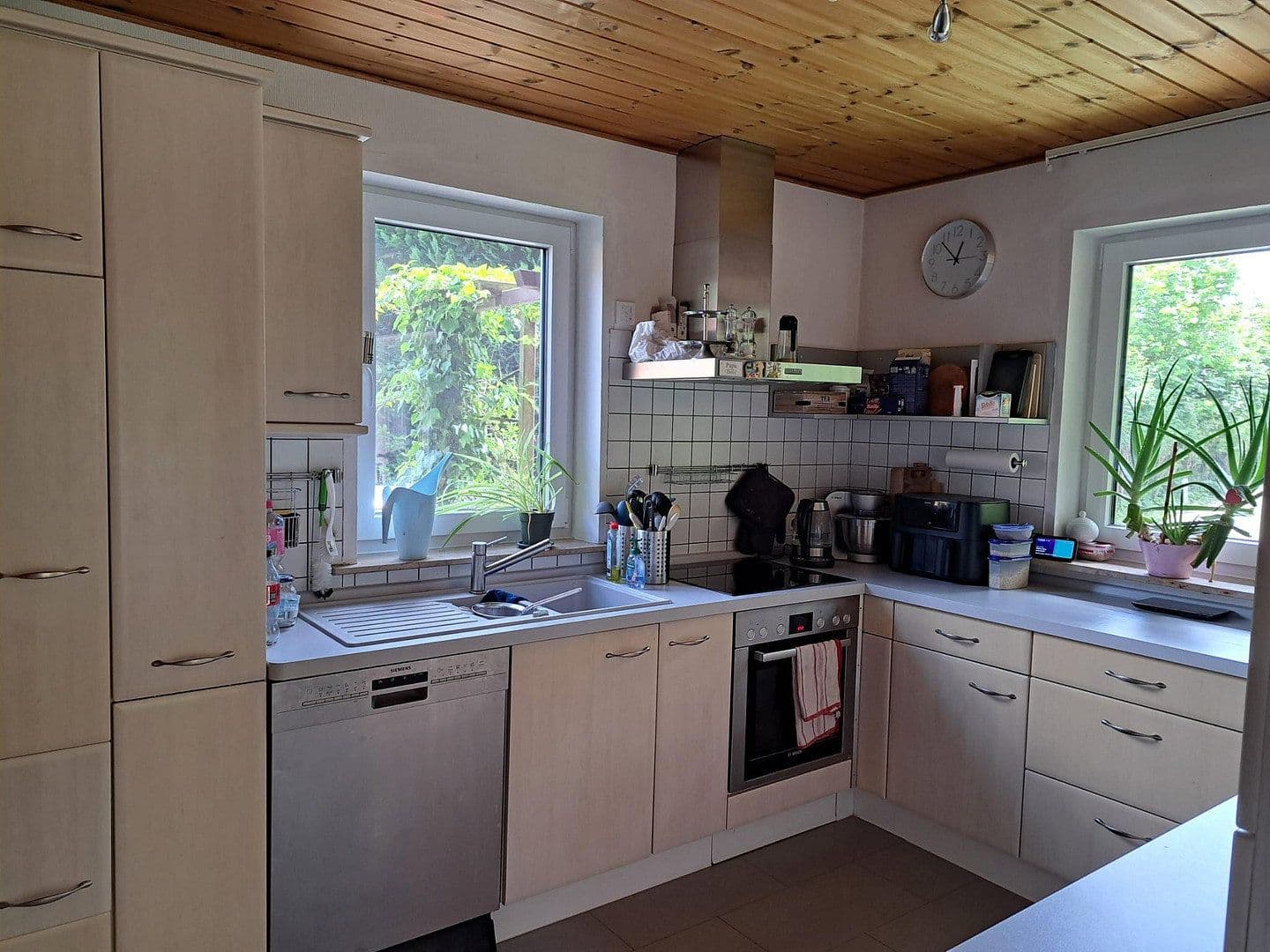 Prodej domu 135 m², pozemek 730 m², Lindenstraße 30, Gülzow, Šlesvicko-Holštýnsko Prodej domu 135 m², pozemek 730 m², Lindenstraße 30, Gülzow, Šlesvicko-Holštýnsko