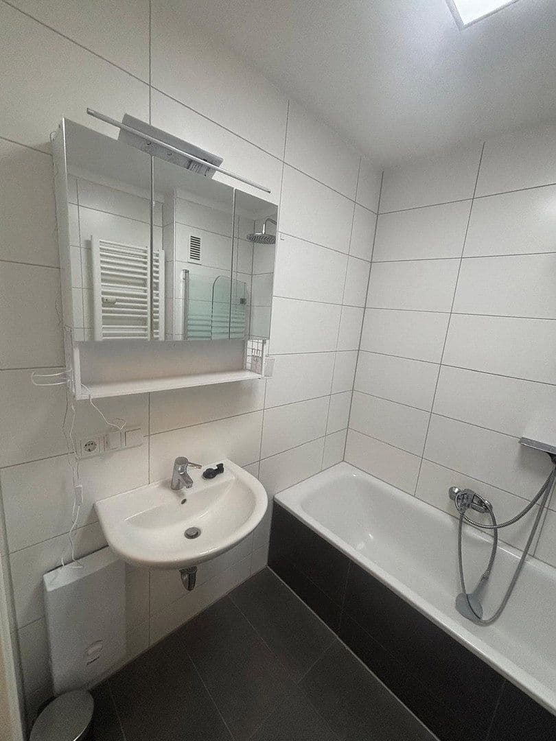 Pronájem bytu 3+1 79 m², Kreutzerstraße 41, Nürnberg, Bavorsko Pronájem bytu 3+1 79 m², Kreutzerstraße 41, Nürnberg, Bavorsko