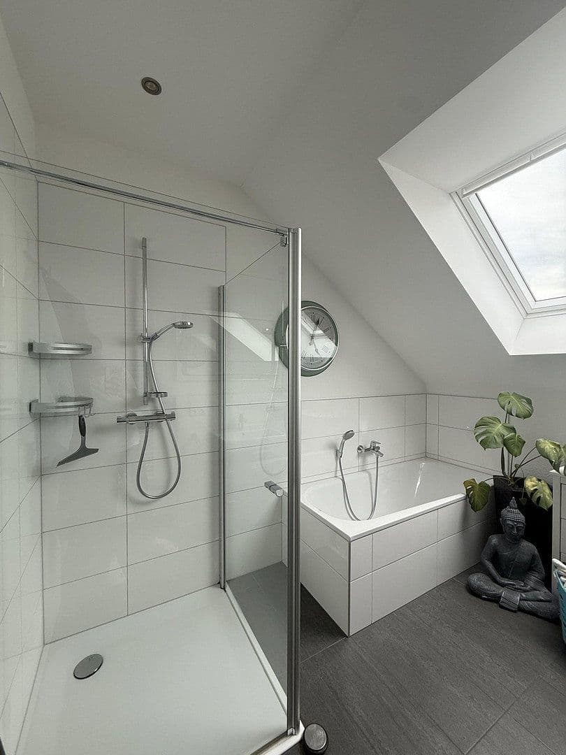 Pronájem bytu 3+1 91 m², Hohestraße 22, Monschau, Severní Porýní-Vestfálsko Pronájem bytu 3+1 91 m², Hohestraße 22, Monschau, Severní Porýní-Vestfálsko