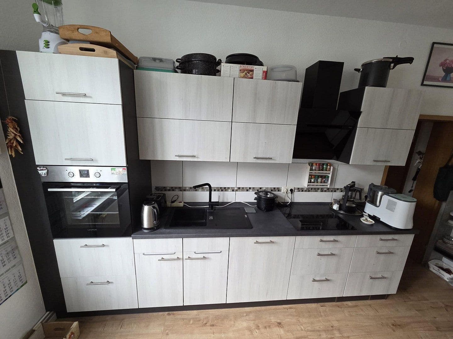 Pronájem bytu 2+1 74 m², Werderstr. 30, Dessau-Rosslau, Sasko-Anhaltsko Pronájem bytu 2+1 74 m², Werderstr. 30, Dessau-Rosslau, Sasko-Anhaltsko
