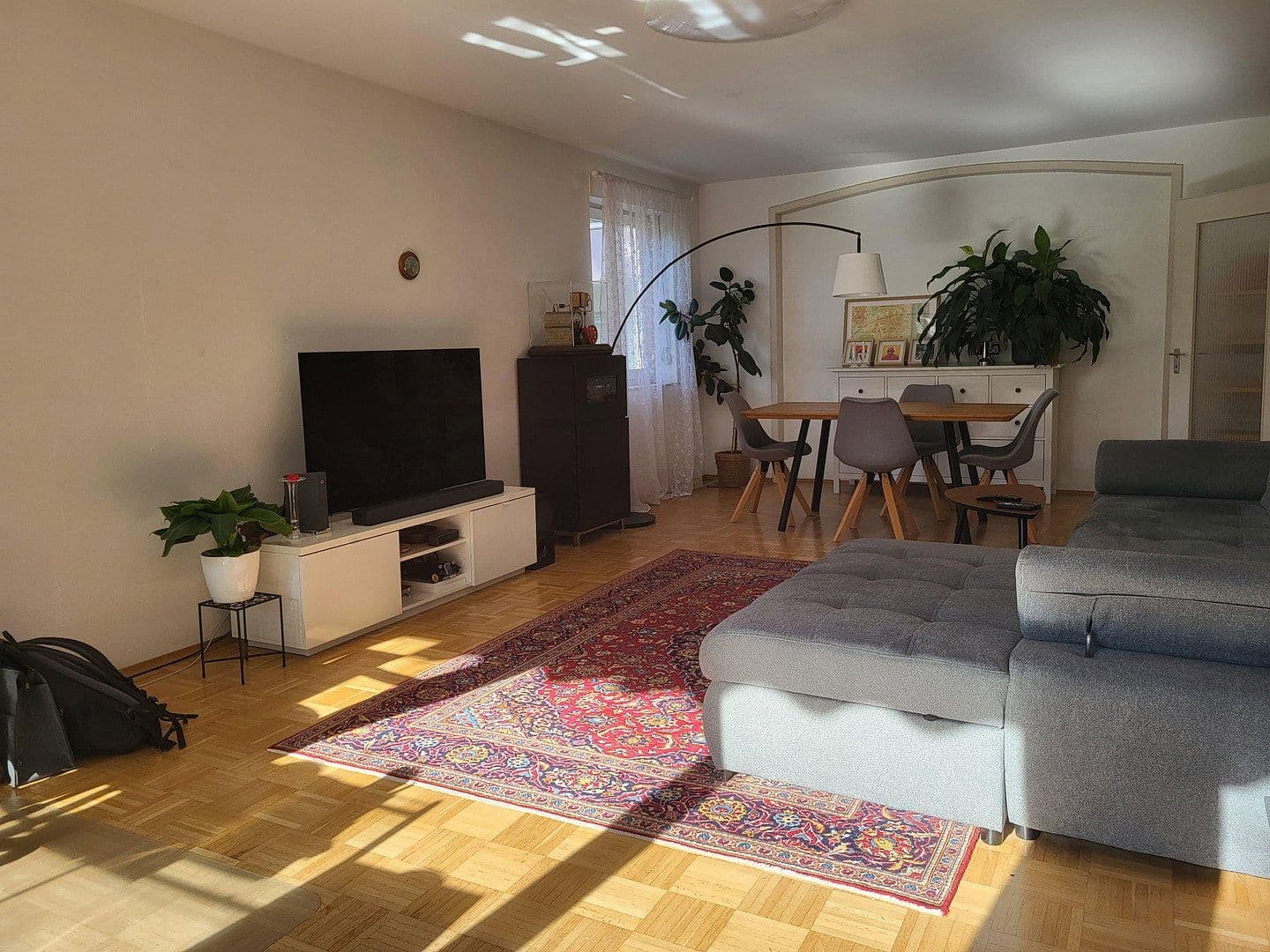 Prodej bytu 2+1 92 m², Wiesbaden, Hessen Prodej bytu 2+1 92 m², Wiesbaden, Hessen