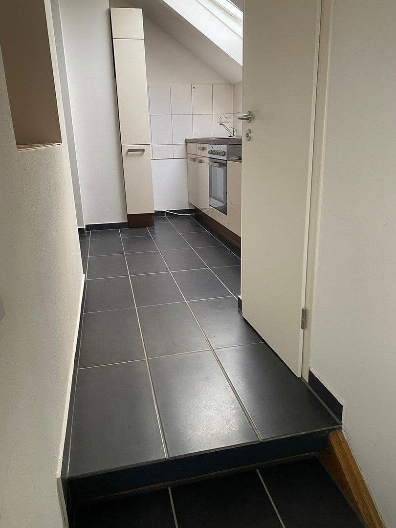 Pronájem bytu 1+1 31 m², Ostfildern, Bádensko-Württembersko Pronájem bytu 1+1 31 m², Ostfildern, Bádensko-Württembersko