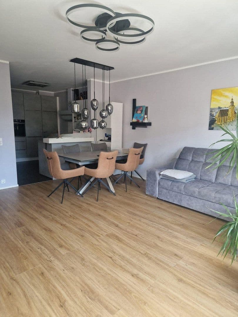 Pronájem bytu 3+1 77 m², Tulpenhofstraße, 19, Offenbach, Hessen Pronájem bytu 3+1 77 m², Tulpenhofstraße, 19, Offenbach, Hessen