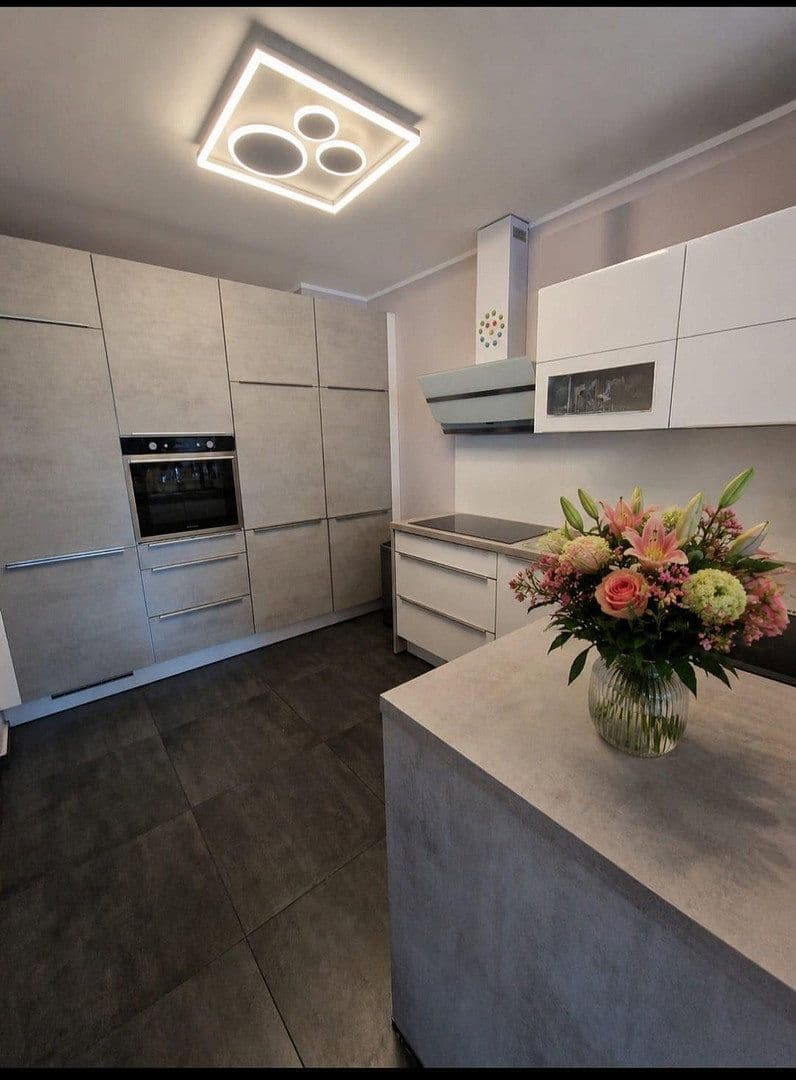 Pronájem bytu 3+1 77 m², Tulpenhofstraße, 19, Offenbach, Hessen Pronájem bytu 3+1 77 m², Tulpenhofstraße, 19, Offenbach, Hessen