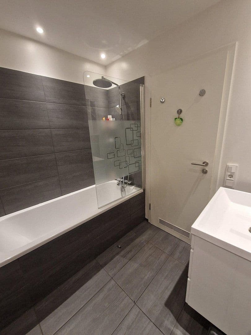 Pronájem bytu 3+1 77 m², Tulpenhofstraße, 19, Offenbach, Hessen Pronájem bytu 3+1 77 m², Tulpenhofstraße, 19, Offenbach, Hessen