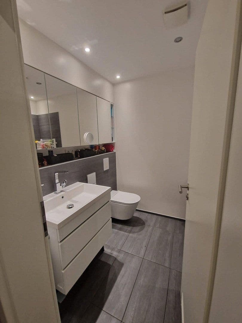 Pronájem bytu 3+1 77 m², Tulpenhofstraße, 19, Offenbach, Hessen Pronájem bytu 3+1 77 m², Tulpenhofstraße, 19, Offenbach, Hessen
