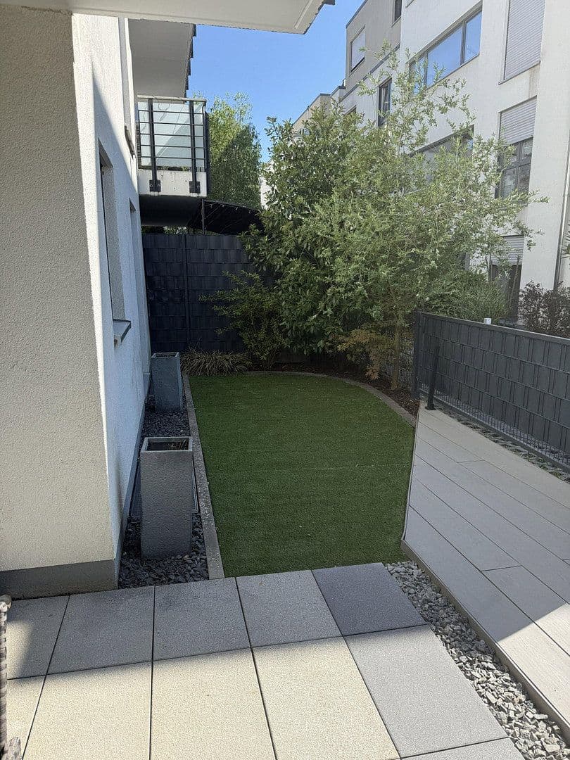 Pronájem bytu 2+1 70 m², Fritz-Erler-Straße 1, Offenbach am Main, Hessen Pronájem bytu 2+1 70 m², Fritz-Erler-Straße 1, Offenbach am Main, Hessen