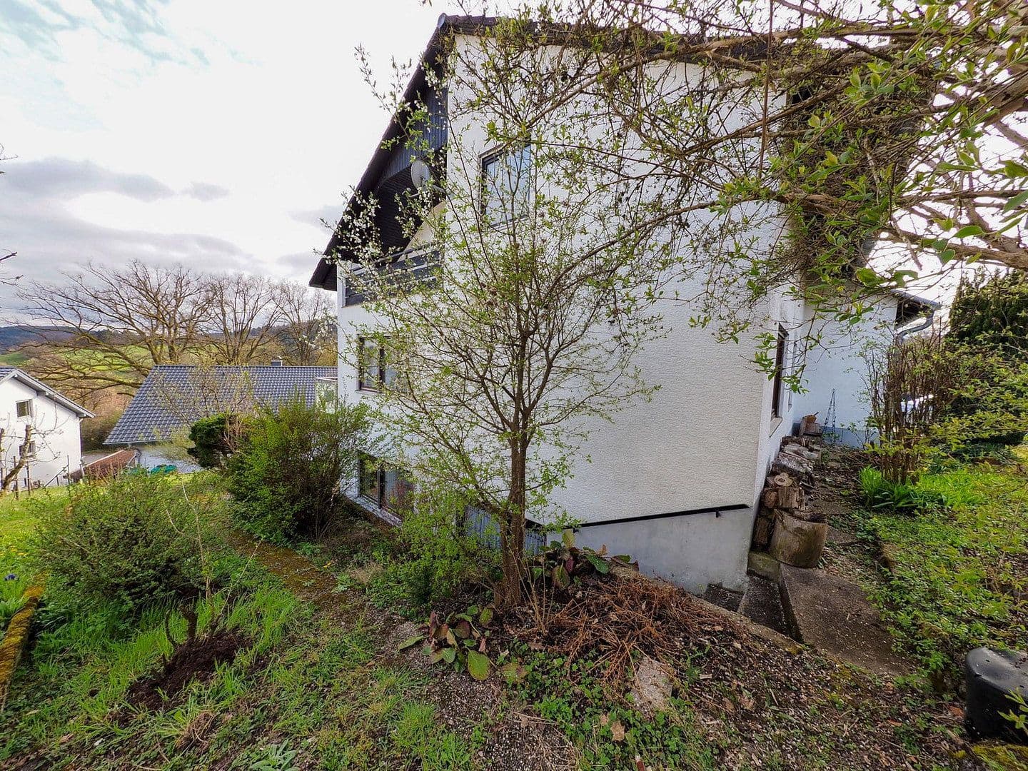 Prodej domu 214 m², pozemek 553 m², Heiligkreuzsteinach, Bádensko-Württembersko Prodej domu 214 m², pozemek 553 m², Heiligkreuzsteinach, Bádensko-Württembersko
