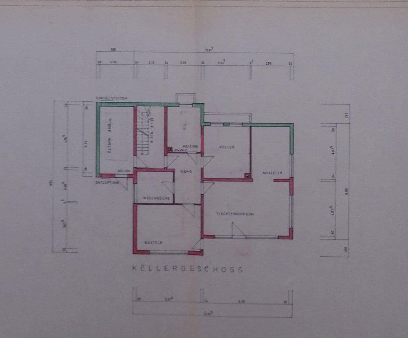 Prodej domu 214 m², pozemek 553 m², Heiligkreuzsteinach, Bádensko-Württembersko Prodej domu 214 m², pozemek 553 m², Heiligkreuzsteinach, Bádensko-Württembersko