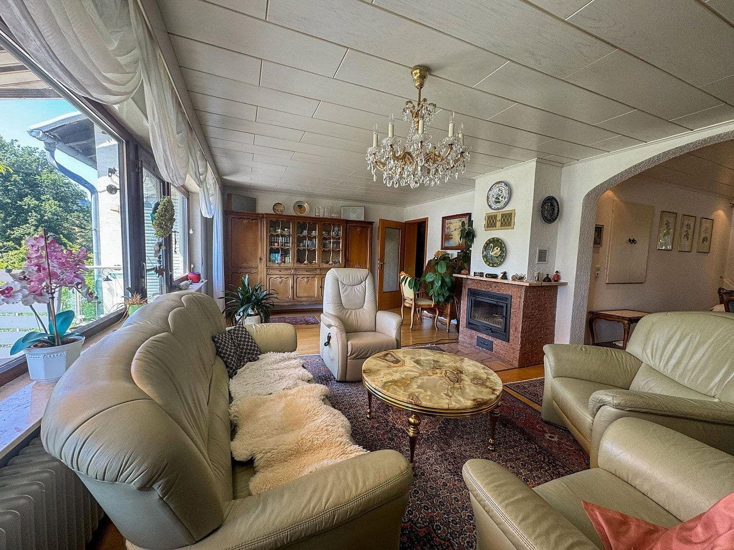 Prodej domu 214 m², pozemek 553 m², Heiligkreuzsteinach, Bádensko-Württembersko Prodej domu 214 m², pozemek 553 m², Heiligkreuzsteinach, Bádensko-Württembersko