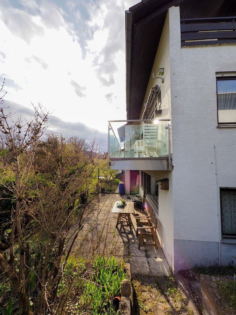 Prodej domu 214 m², pozemek 553 m², Heiligkreuzsteinach, Bádensko-Württembersko Prodej domu 214 m², pozemek 553 m², Heiligkreuzsteinach, Bádensko-Württembersko