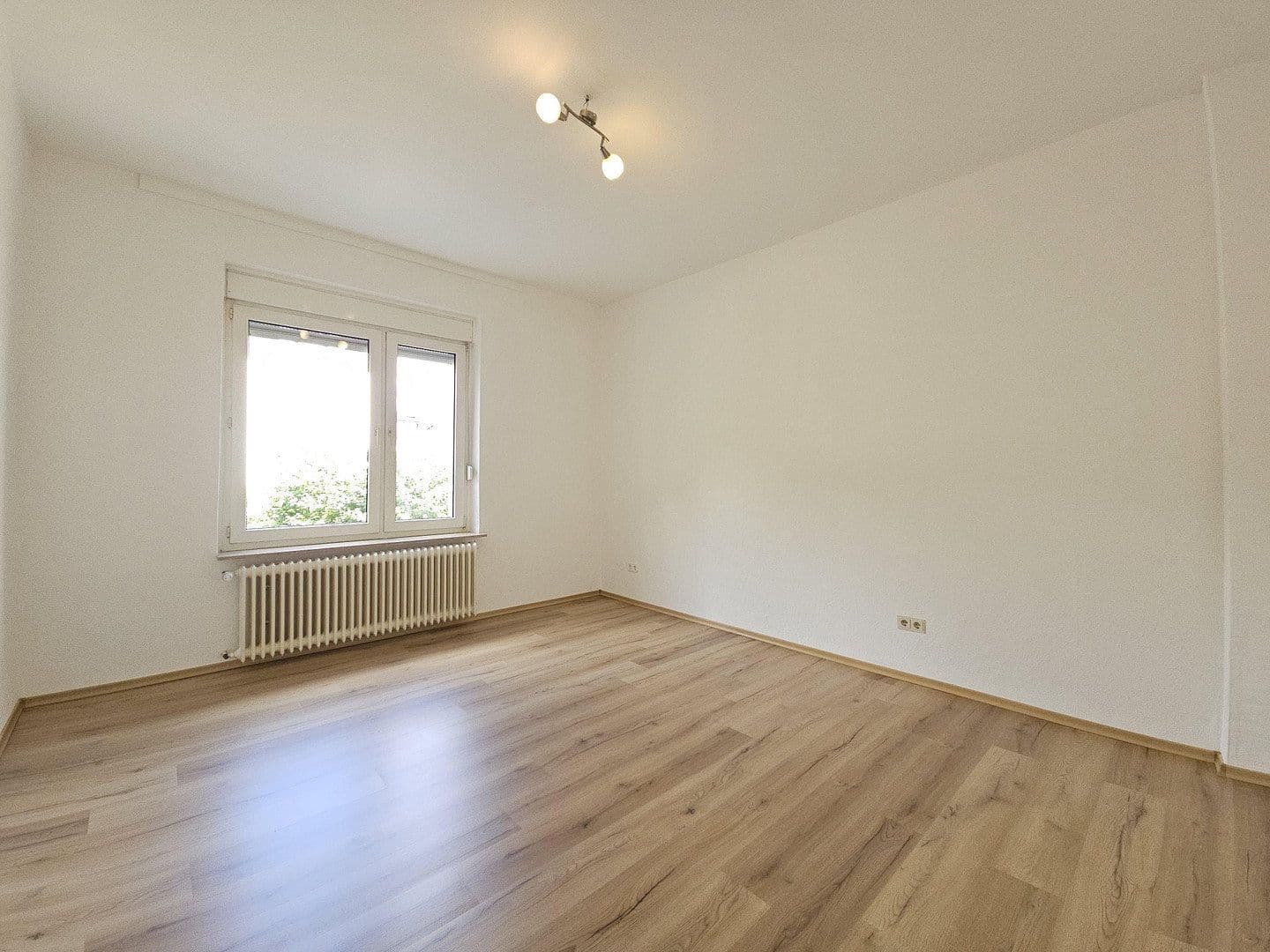 Pronájem bytu 3+1 88 m², Niedersteinanlage 3, Lüdenscheid, Severní Porýní-Vestfálsko Pronájem bytu 3+1 88 m², Niedersteinanlage 3, Lüdenscheid, Severní Porýní-Vestfálsko