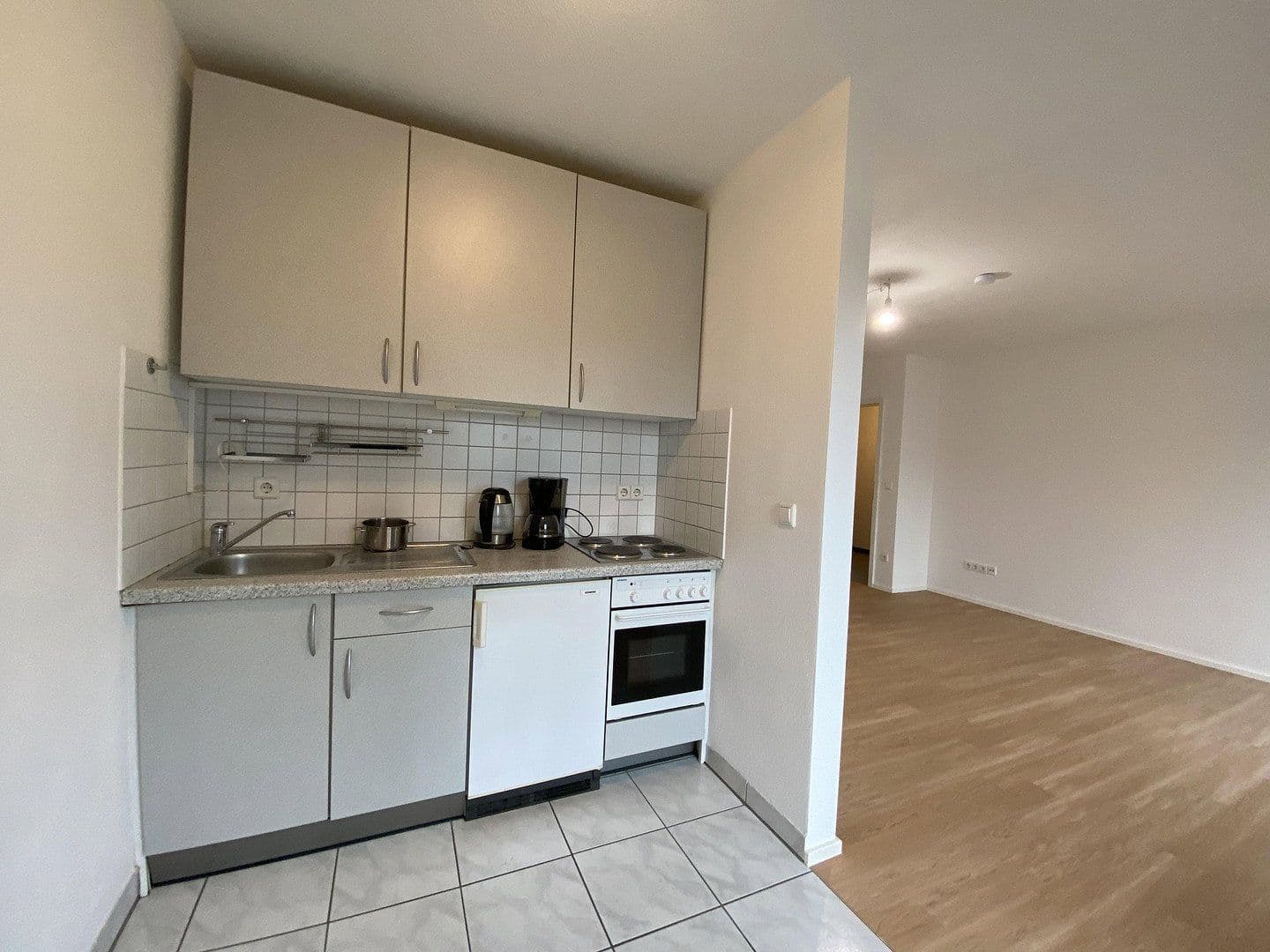 Prodej bytu 2+1 48 m², Siedlerstraße 6, Unterschleißheim, Bavorsko Prodej bytu 2+1 48 m², Siedlerstraße 6, Unterschleißheim, Bavorsko