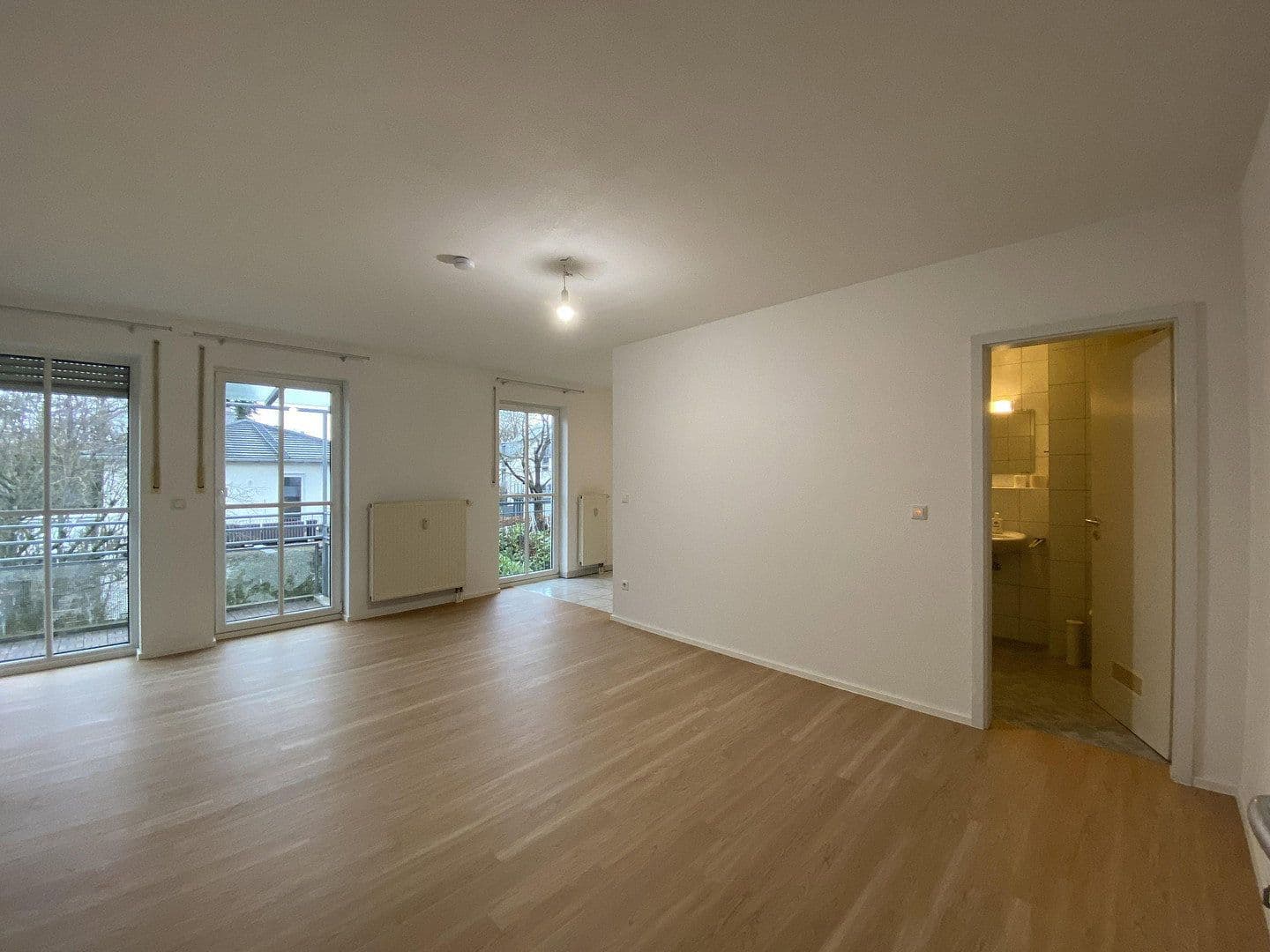 Prodej bytu 2+1 48 m², Siedlerstraße 6, Unterschleißheim, Bavorsko Prodej bytu 2+1 48 m², Siedlerstraße 6, Unterschleißheim, Bavorsko