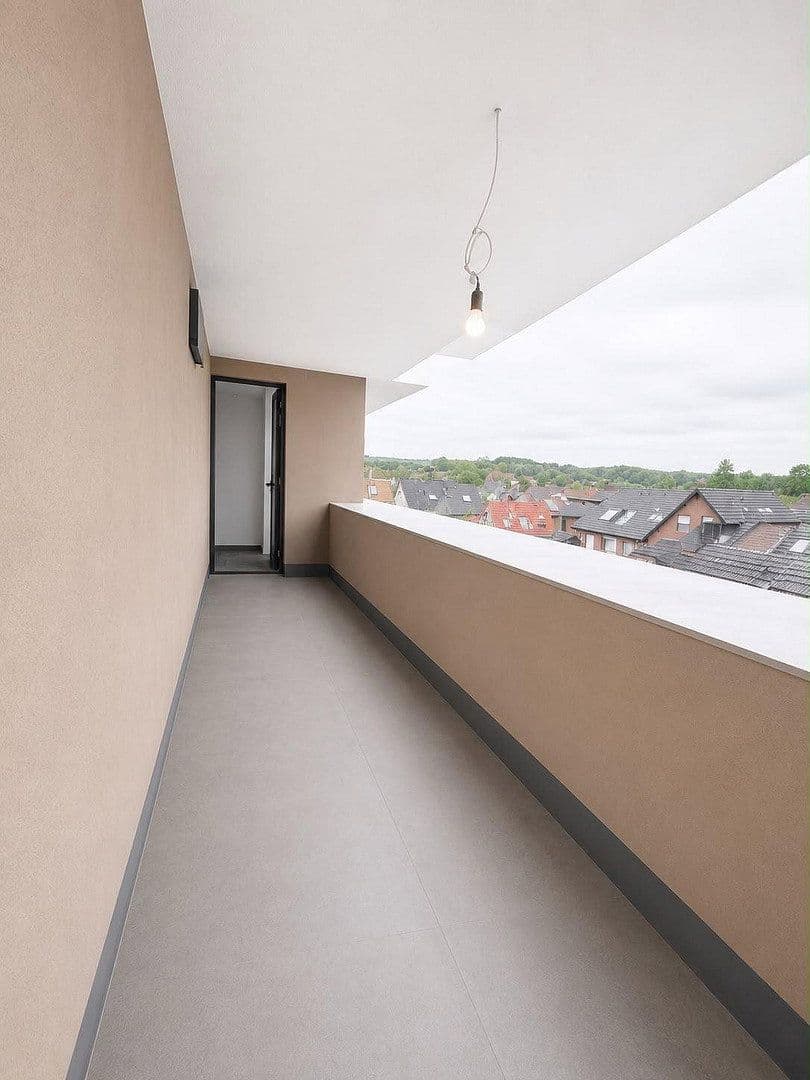 Pronájem bytu 4+1 98 m², Detmolder Straße 105, Bad Lippspringe, Severní Porýní-Vestfálsko Pronájem bytu 4+1 98 m², Detmolder Straße 105, Bad Lippspringe, Severní Porýní-Vestfálsko