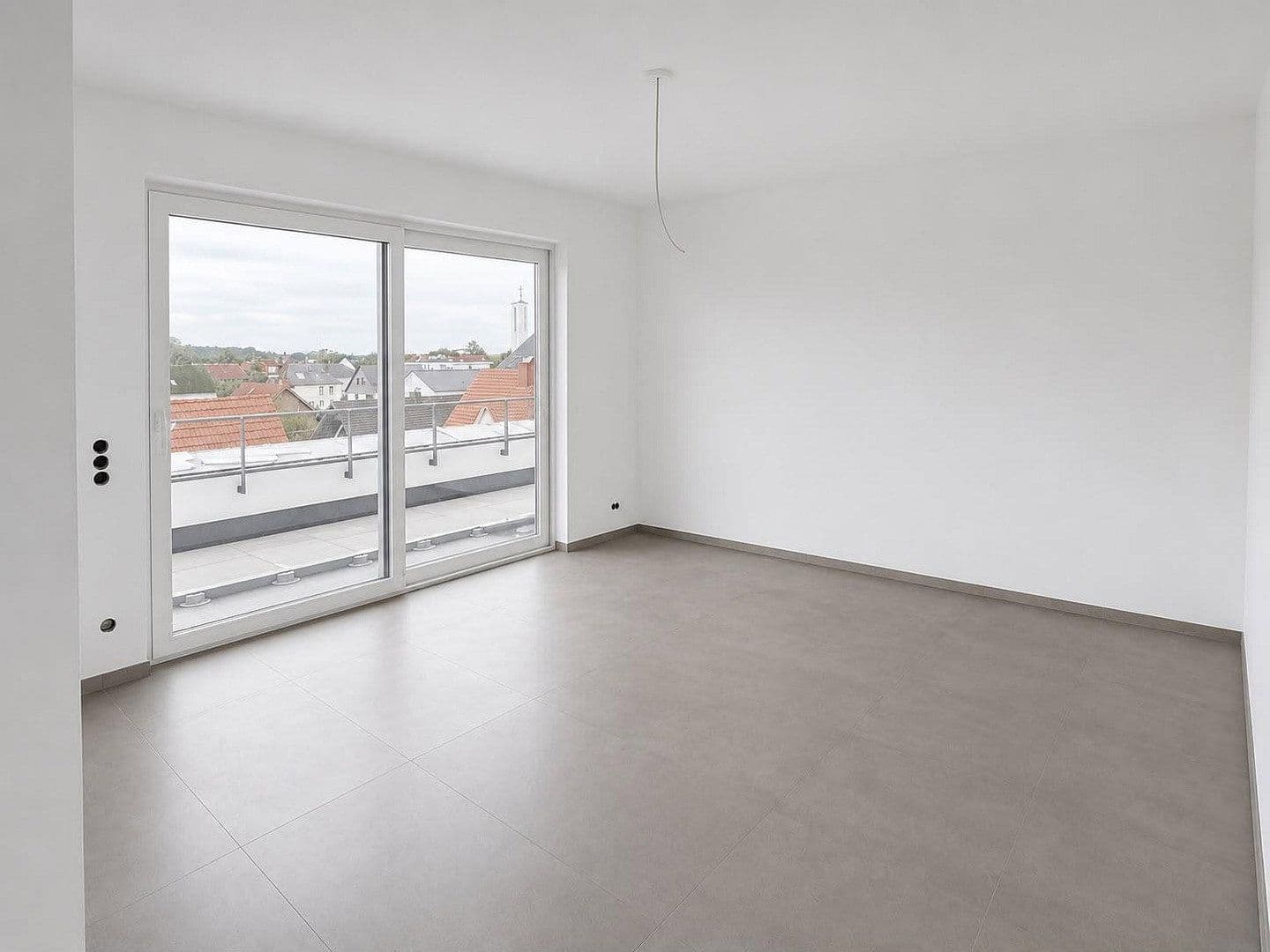 Pronájem bytu 4+1 98 m², Detmolder Straße 105, Bad Lippspringe, Severní Porýní-Vestfálsko Pronájem bytu 4+1 98 m², Detmolder Straße 105, Bad Lippspringe, Severní Porýní-Vestfálsko
