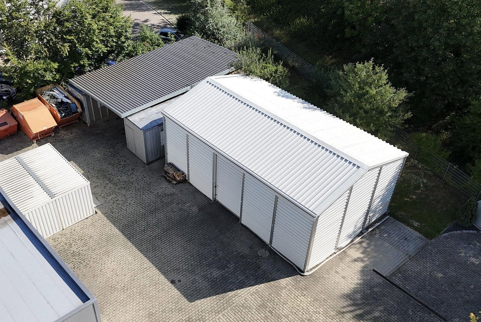 Prodej nebytového prostoru 3.300 m², Pfaffenhofen, Bavorsko Prodej nebytového prostoru 3.300 m², Pfaffenhofen, Bavorsko