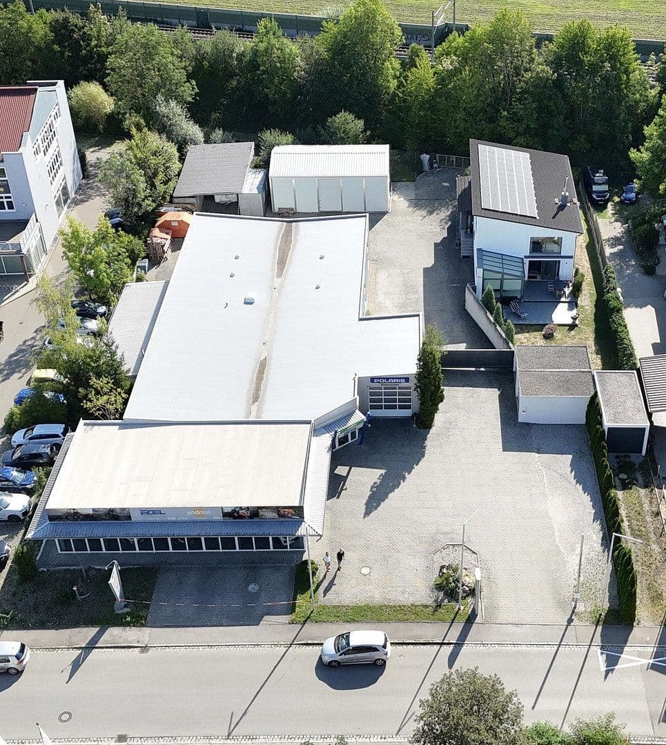 Prodej nebytového prostoru 3.300 m², Pfaffenhofen, Bavorsko Prodej nebytového prostoru 3.300 m², Pfaffenhofen, Bavorsko