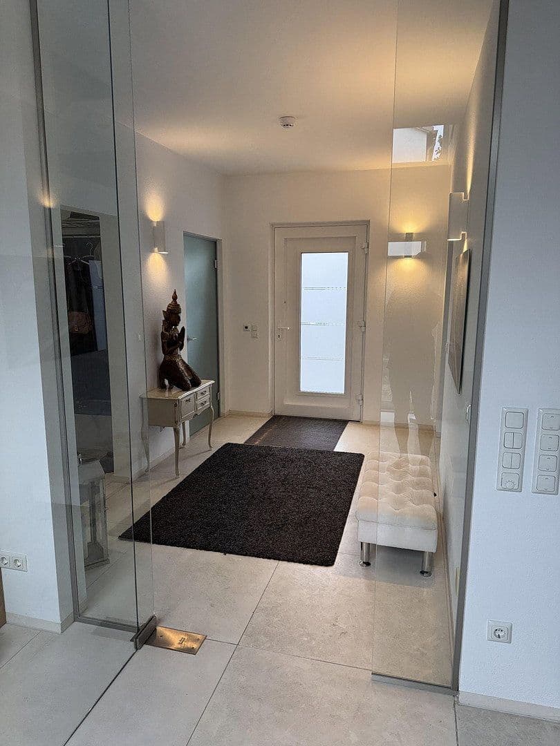 Prodej nebytového prostoru 3.300 m², Pfaffenhofen, Bavorsko Prodej nebytového prostoru 3.300 m², Pfaffenhofen, Bavorsko