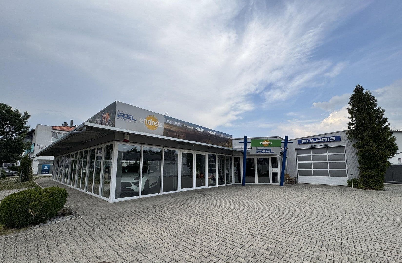 Prodej nebytového prostoru 3.300 m², Pfaffenhofen, Bavorsko Prodej nebytového prostoru 3.300 m², Pfaffenhofen, Bavorsko
