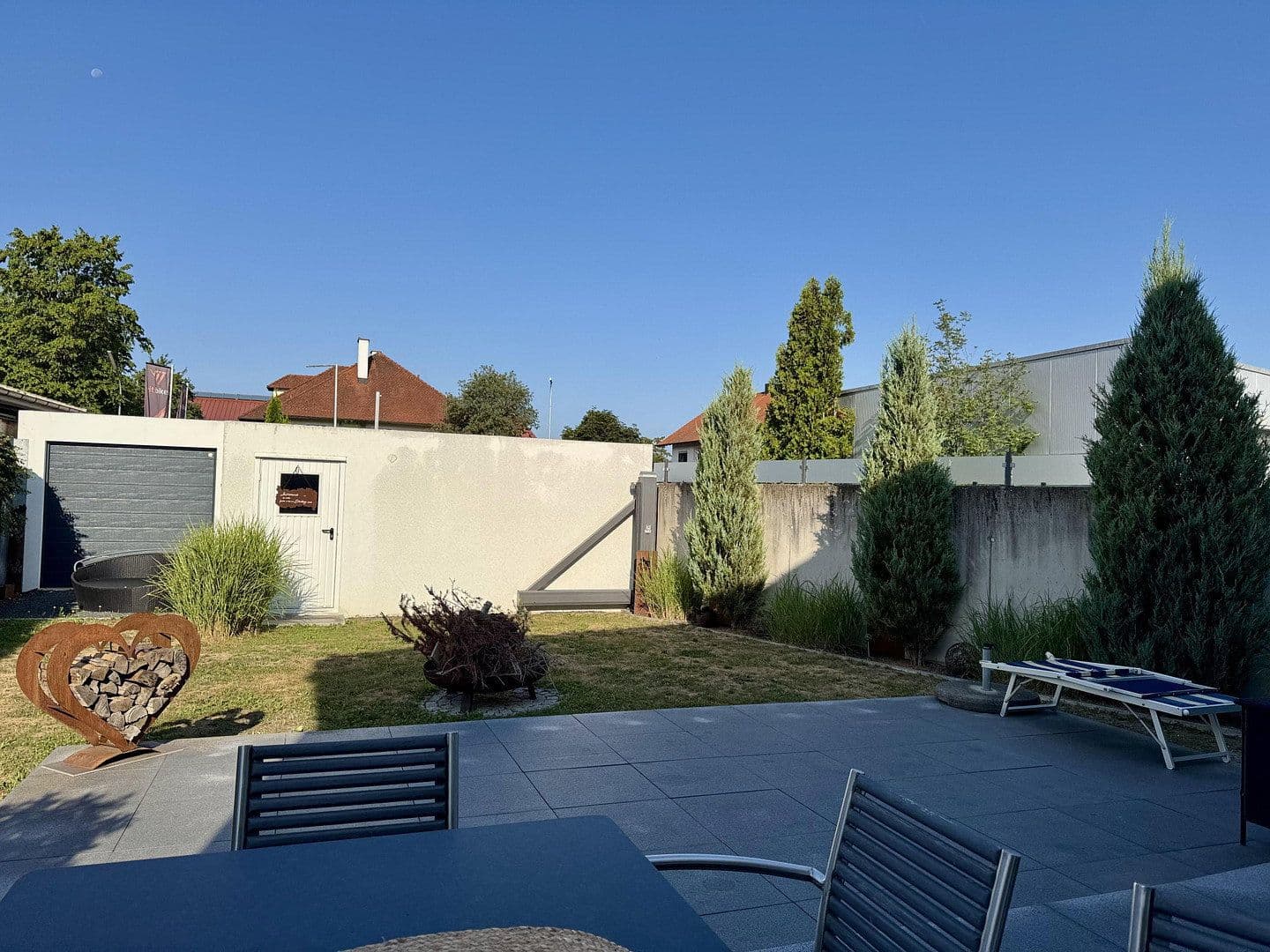 Prodej nebytového prostoru 3.300 m², Pfaffenhofen, Bavorsko Prodej nebytového prostoru 3.300 m², Pfaffenhofen, Bavorsko