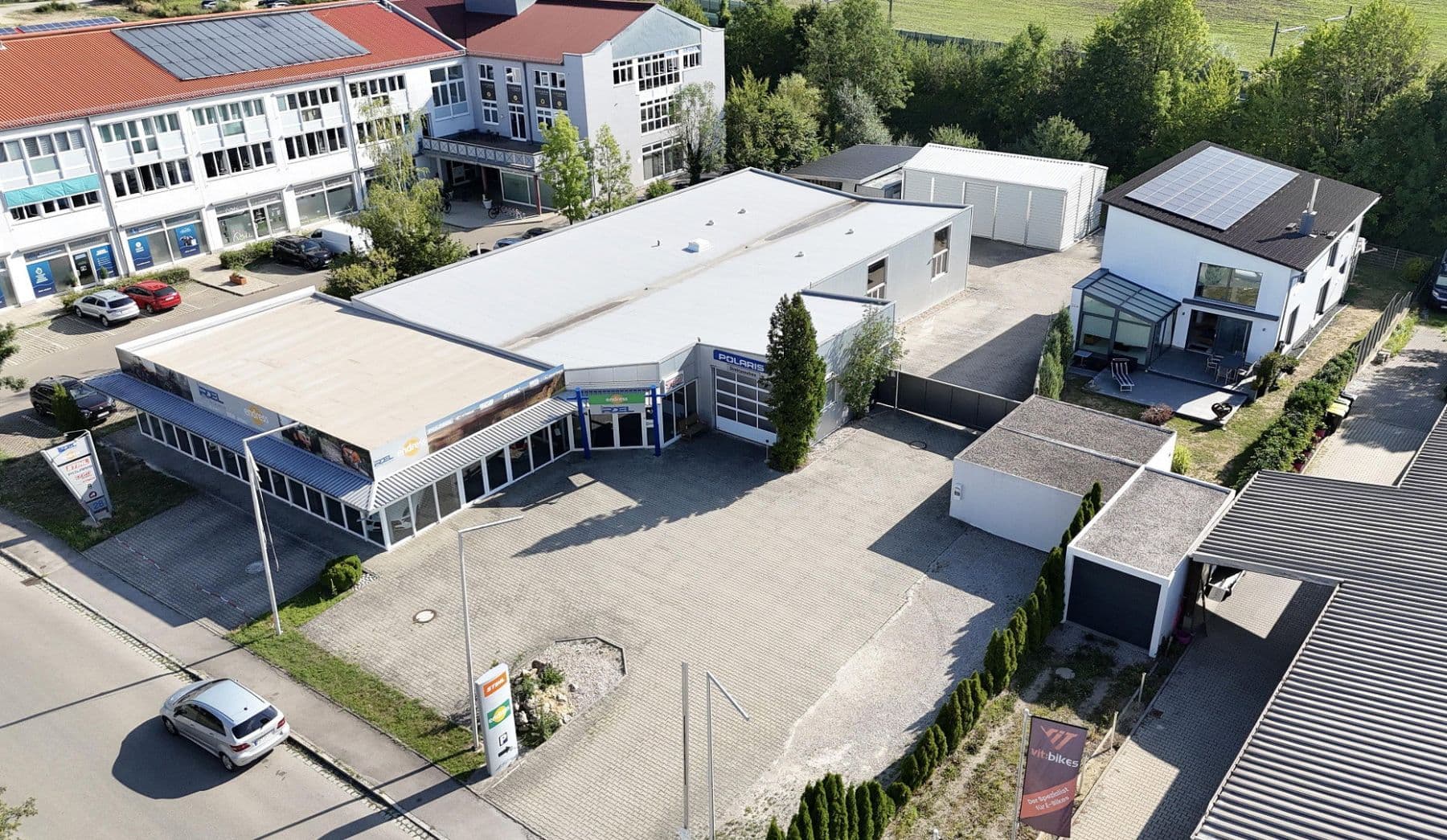 Prodej nebytového prostoru 3.300 m², Pfaffenhofen, Bavorsko Prodej nebytového prostoru 3.300 m², Pfaffenhofen, Bavorsko