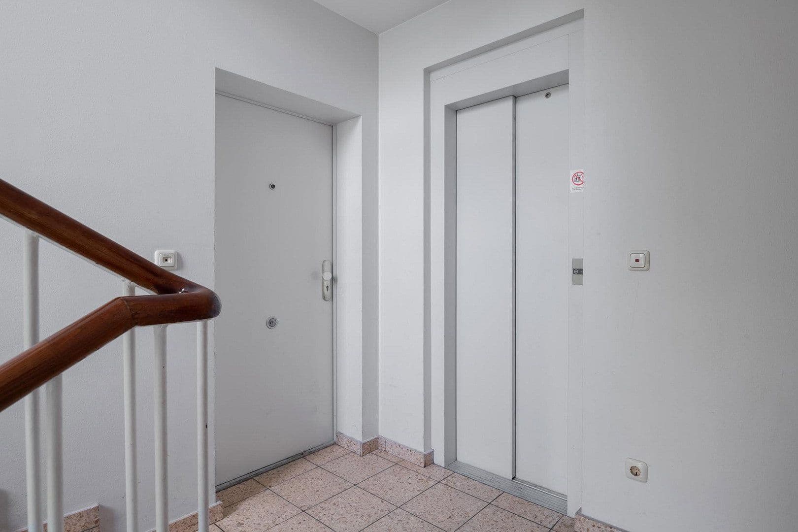 Prodej bytu 3+1 82 m², Schöneberger Straße 12, Friedrichshain-Kreuzberg - Kreuzberg, Berlín Prodej bytu 3+1 82 m², Schöneberger Straße 12, Friedrichshain-Kreuzberg - Kreuzberg, Berlín