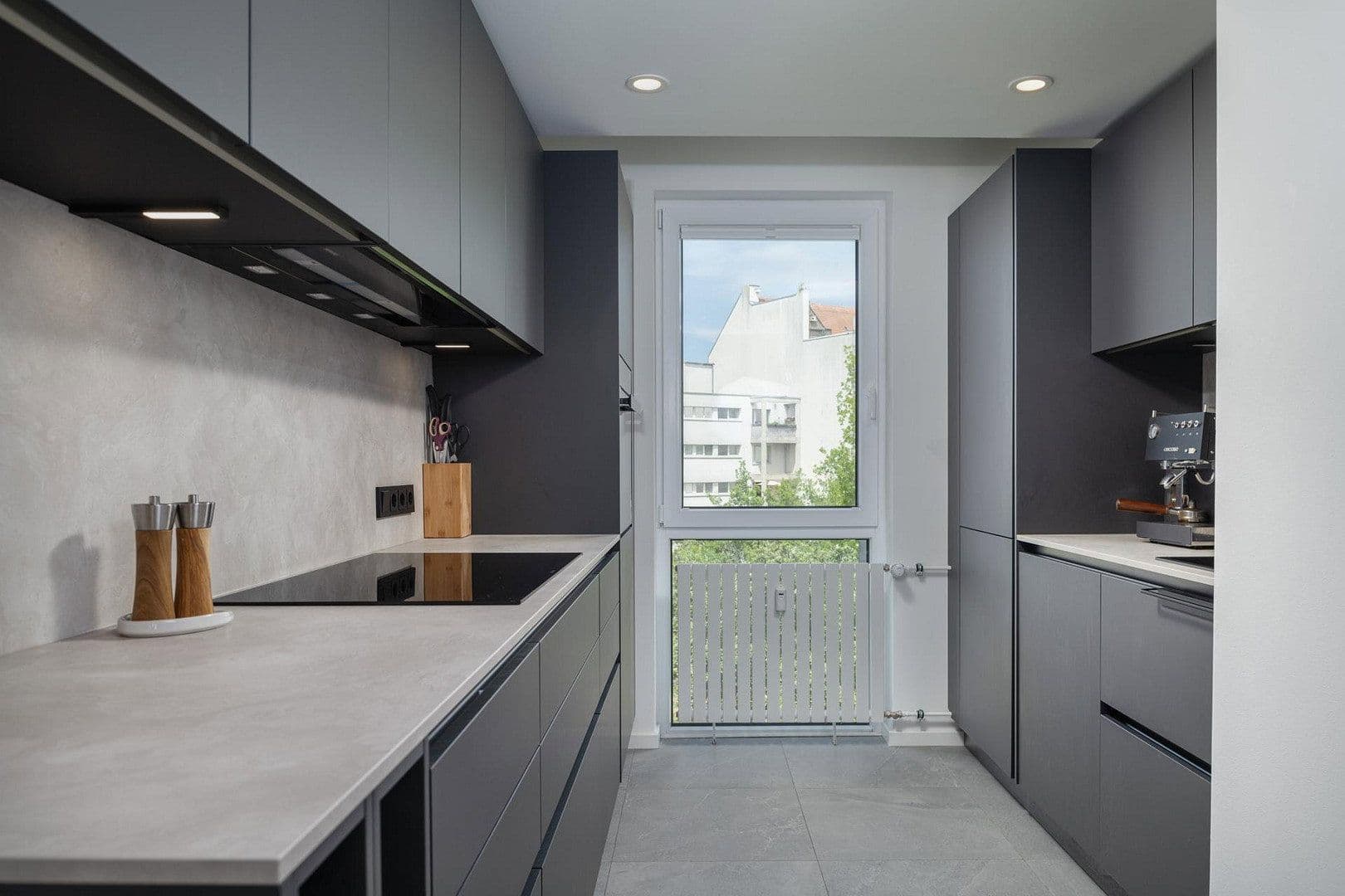 Prodej bytu 3+1 82 m², Schöneberger Straße 12, Friedrichshain-Kreuzberg - Kreuzberg, Berlín Prodej bytu 3+1 82 m², Schöneberger Straße 12, Friedrichshain-Kreuzberg - Kreuzberg, Berlín
