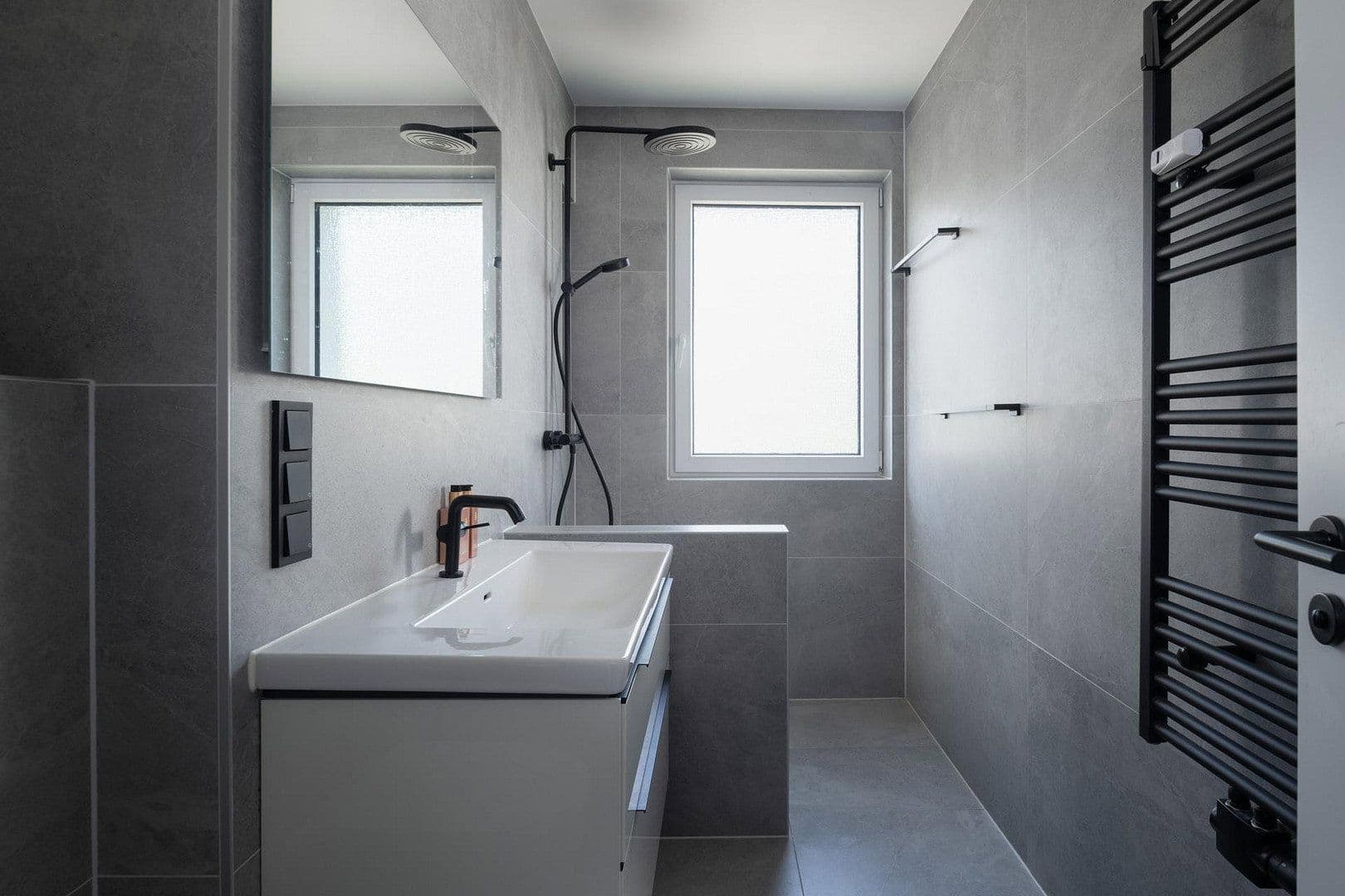 Prodej bytu 3+1 82 m², Schöneberger Straße 12, Friedrichshain-Kreuzberg - Kreuzberg, Berlín Prodej bytu 3+1 82 m², Schöneberger Straße 12, Friedrichshain-Kreuzberg - Kreuzberg, Berlín