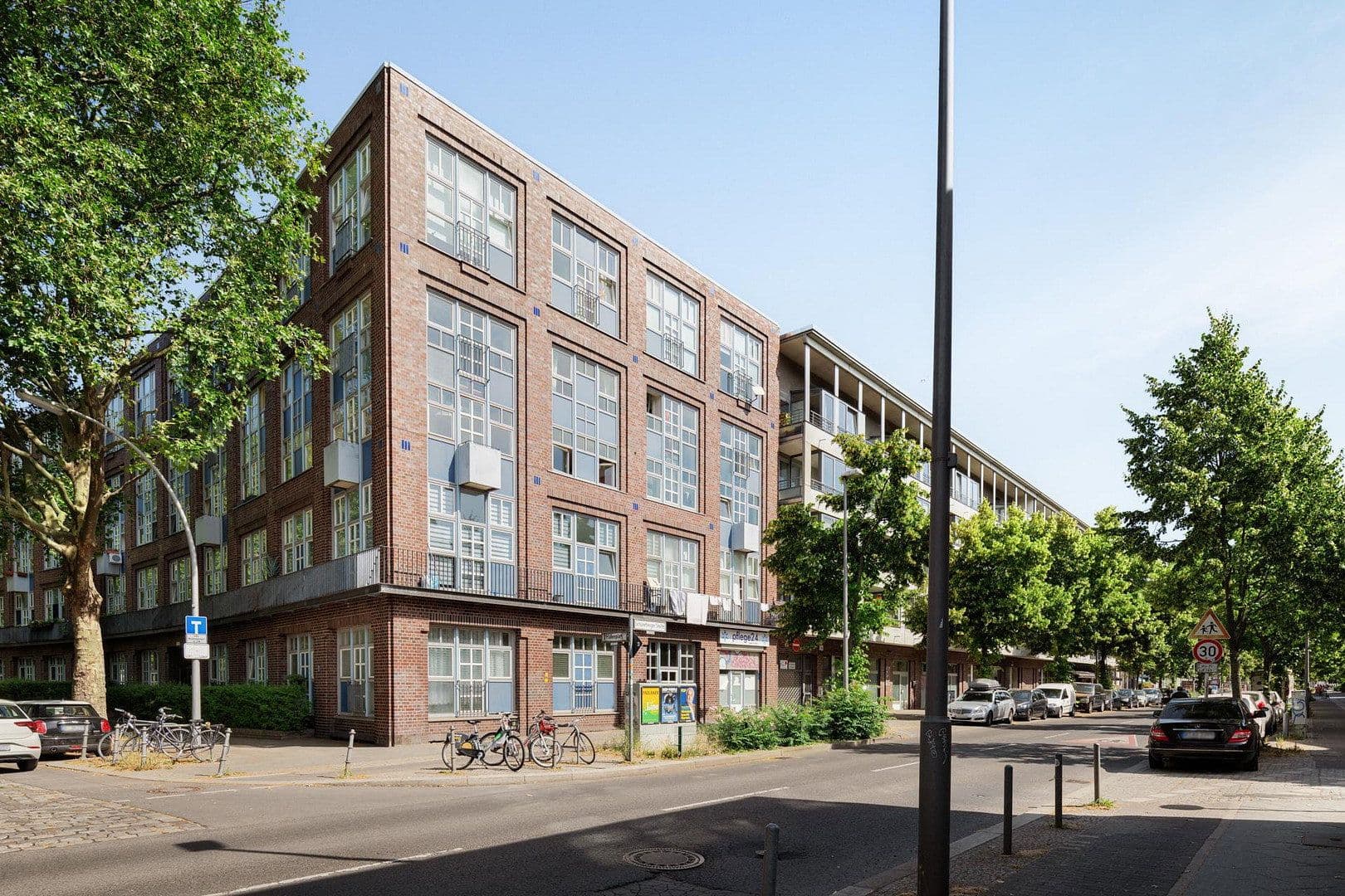 Prodej bytu 3+1 82 m², Schöneberger Straße 12, Friedrichshain-Kreuzberg - Kreuzberg, Berlín Prodej bytu 3+1 82 m², Schöneberger Straße 12, Friedrichshain-Kreuzberg - Kreuzberg, Berlín