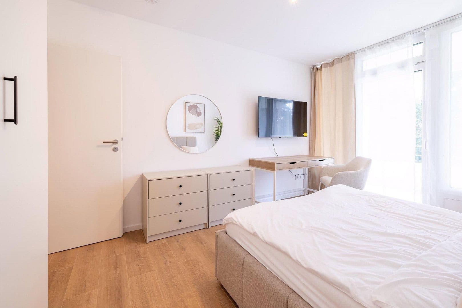 Pronájem bytu 79 m², Wilhelm-Diess-Weg 9, München, Bavorsko Pronájem bytu 79 m², Wilhelm-Diess-Weg 9, München, Bavorsko