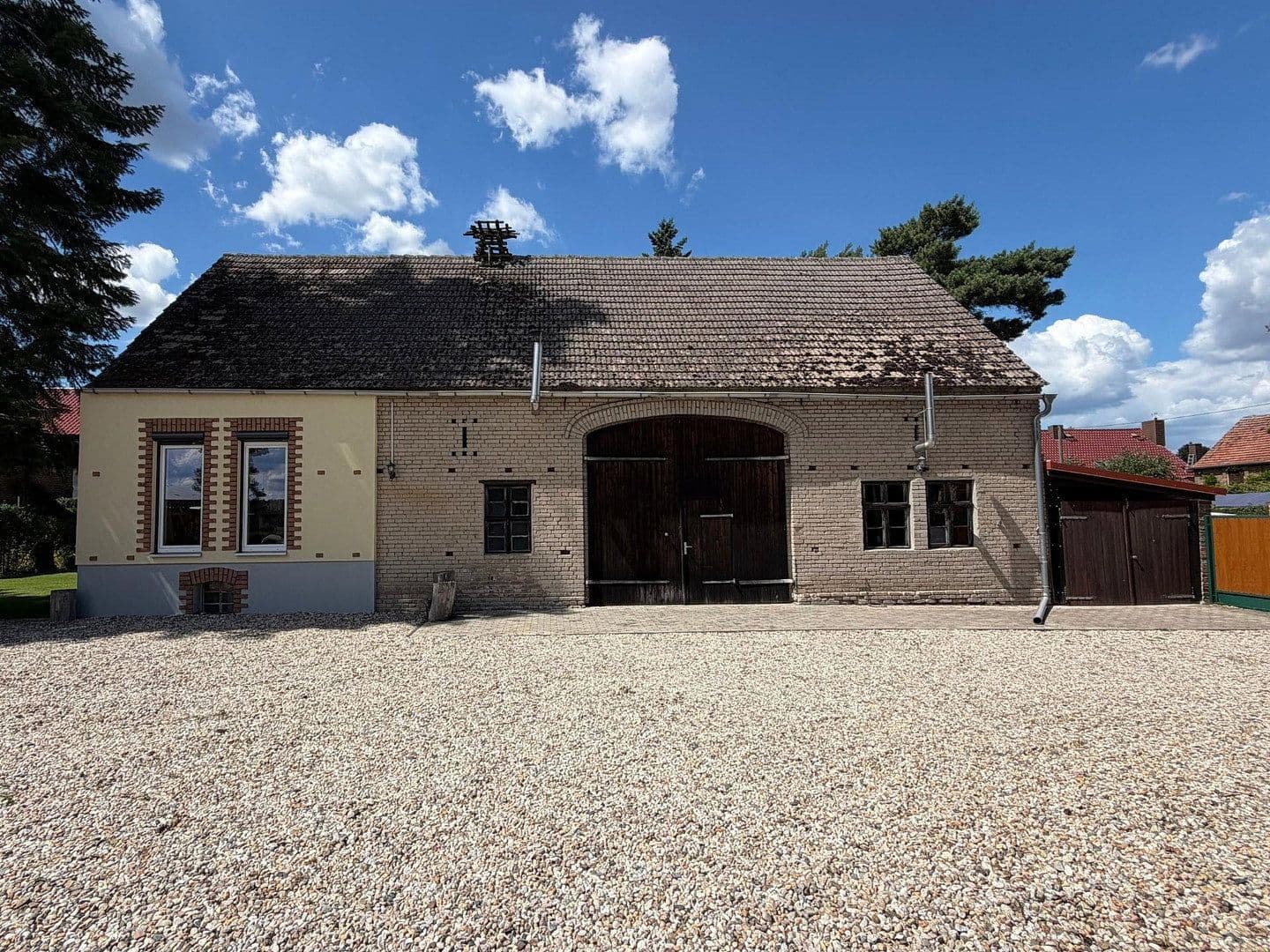 Prodej domu 98 m², pozemek 2.100 m², Ludwigsfelde, Braniborsko Prodej domu 98 m², pozemek 2.100 m², Ludwigsfelde, Braniborsko