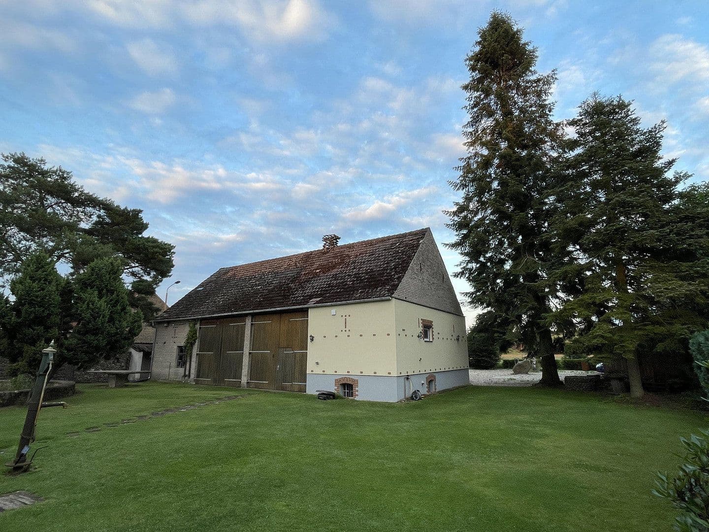 Prodej domu 98 m², pozemek 2.100 m², Ludwigsfelde, Braniborsko Prodej domu 98 m², pozemek 2.100 m², Ludwigsfelde, Braniborsko