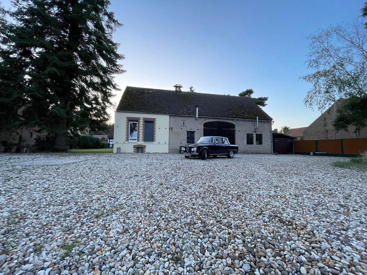 Prodej domu 98 m², pozemek 2.100 m², Ludwigsfelde, Braniborsko Prodej domu 98 m², pozemek 2.100 m², Ludwigsfelde, Braniborsko