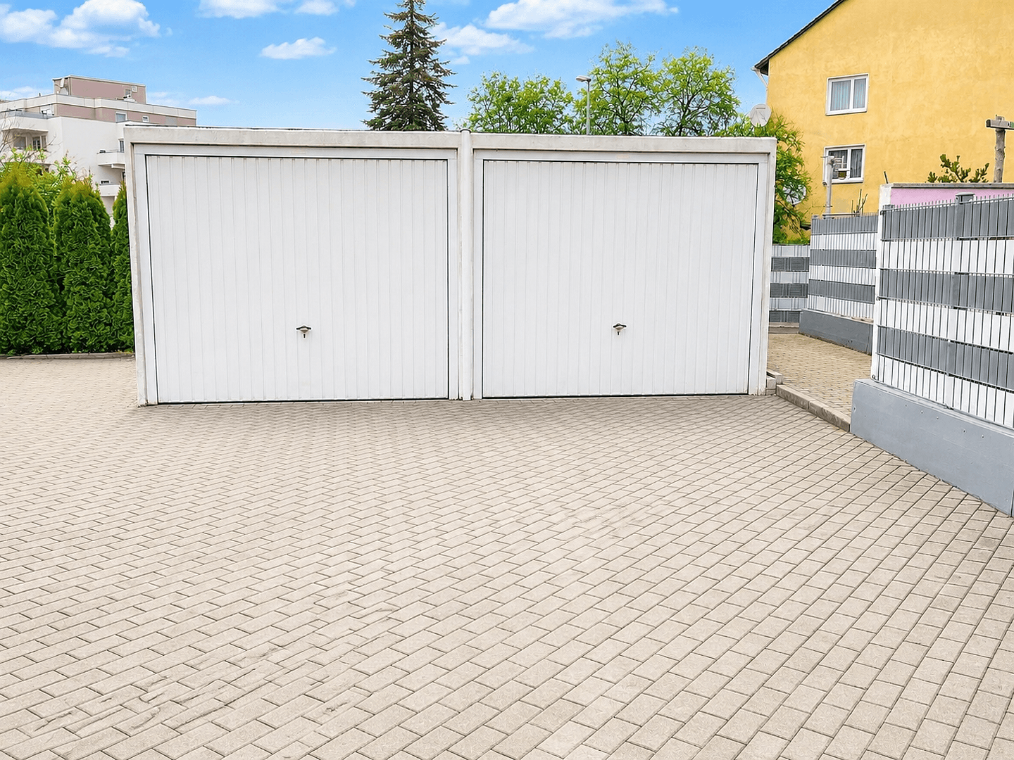 Prodej domu 182 m², pozemek 382 m², Augsburg, Bavorsko Prodej domu 182 m², pozemek 382 m², Augsburg, Bavorsko