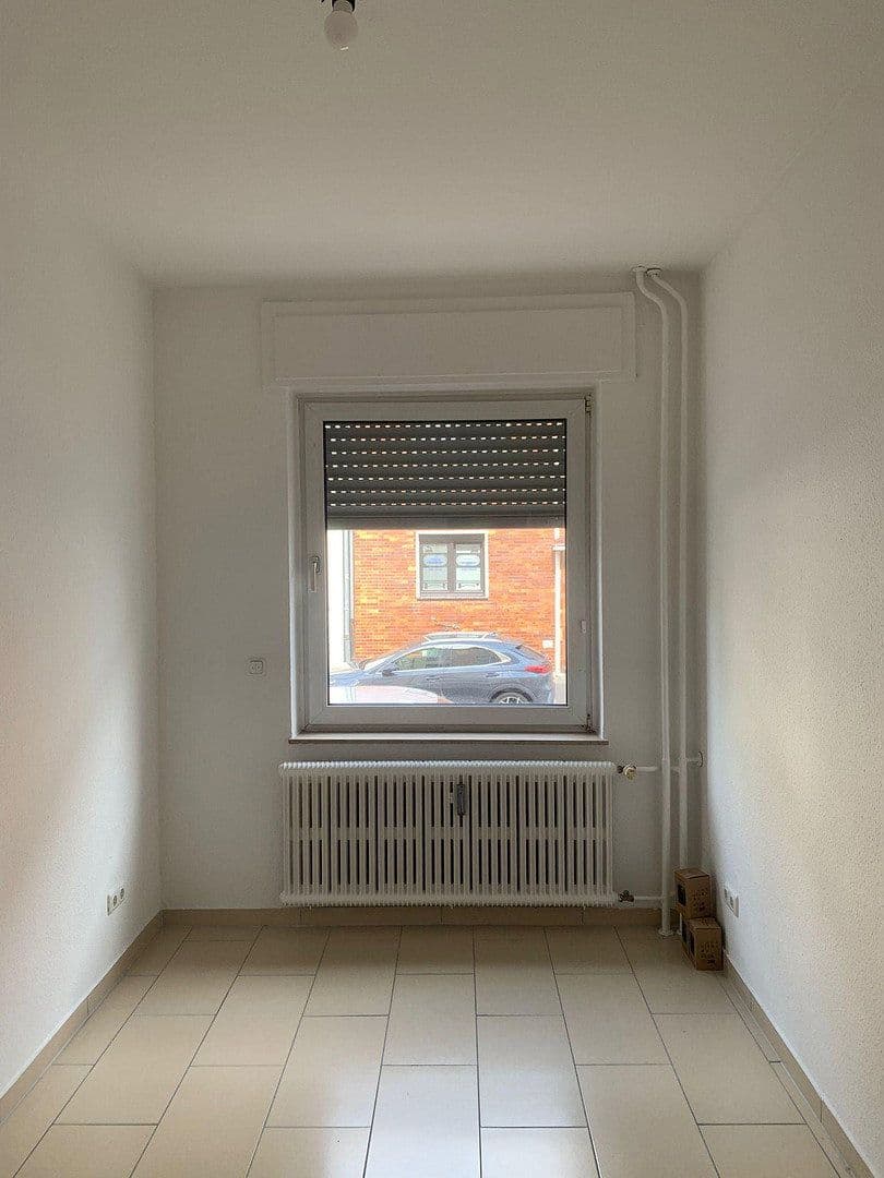 Pronájem bytu 3+1 65 m², Prinzenstr. 65, Duisburg, Severní Porýní-Vestfálsko Pronájem bytu 3+1 65 m², Prinzenstr. 65, Duisburg, Severní Porýní-Vestfálsko