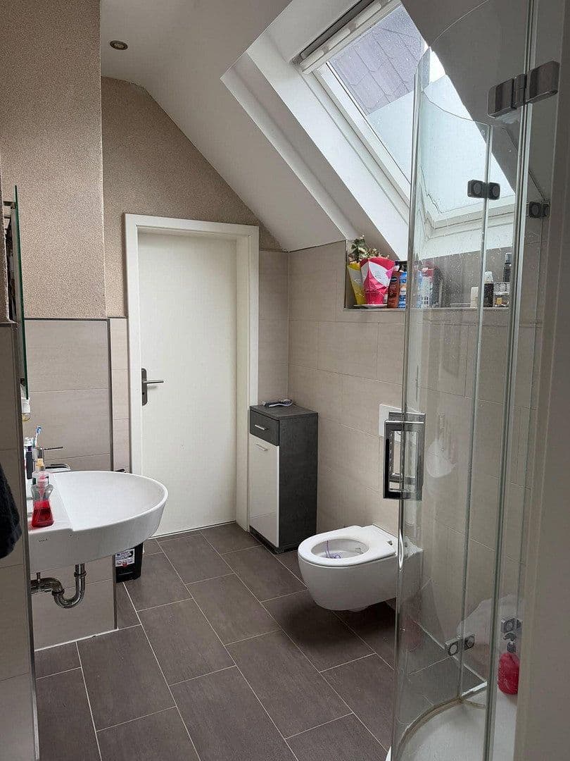 Prodej domu 250 m², pozemek 989 m², Kappenstraße 21, Mülheim an der Ruhr, Severní Porýní-Vestfálsko Prodej domu 250 m², pozemek 989 m², Kappenstraße 21, Mülheim an der Ruhr, Severní Porýní-Vestfálsko