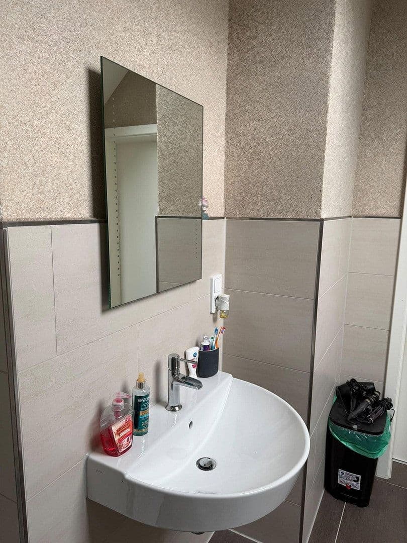 Prodej domu 250 m², pozemek 989 m², Kappenstraße 21, Mülheim an der Ruhr, Severní Porýní-Vestfálsko Prodej domu 250 m², pozemek 989 m², Kappenstraße 21, Mülheim an der Ruhr, Severní Porýní-Vestfálsko
