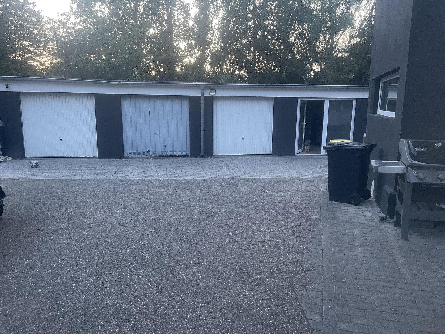 Prodej domu 250 m², pozemek 989 m², Kappenstraße 21, Mülheim an der Ruhr, Severní Porýní-Vestfálsko Prodej domu 250 m², pozemek 989 m², Kappenstraße 21, Mülheim an der Ruhr, Severní Porýní-Vestfálsko